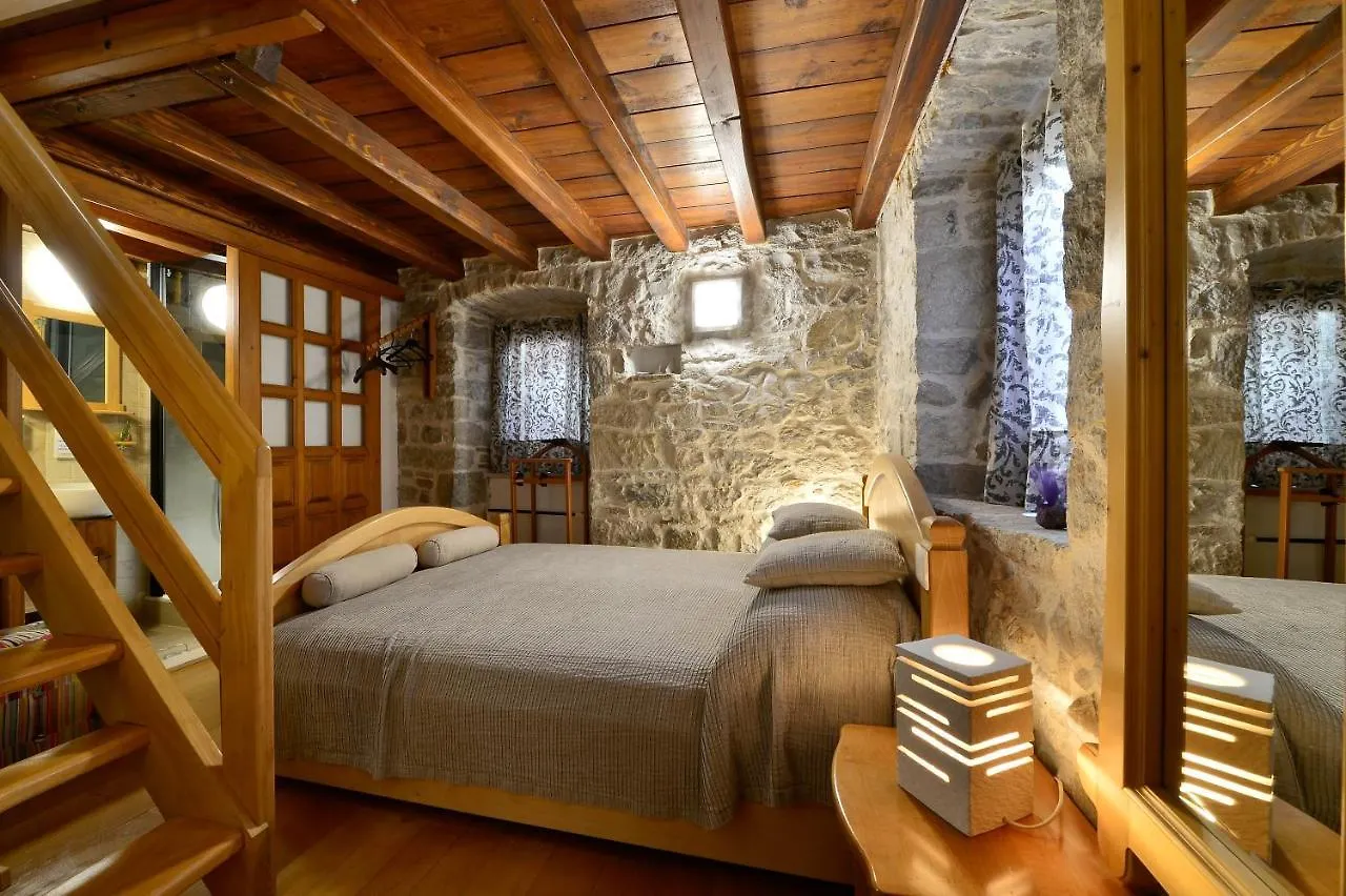 Apartments Salvezani Split 0*,  Croatia